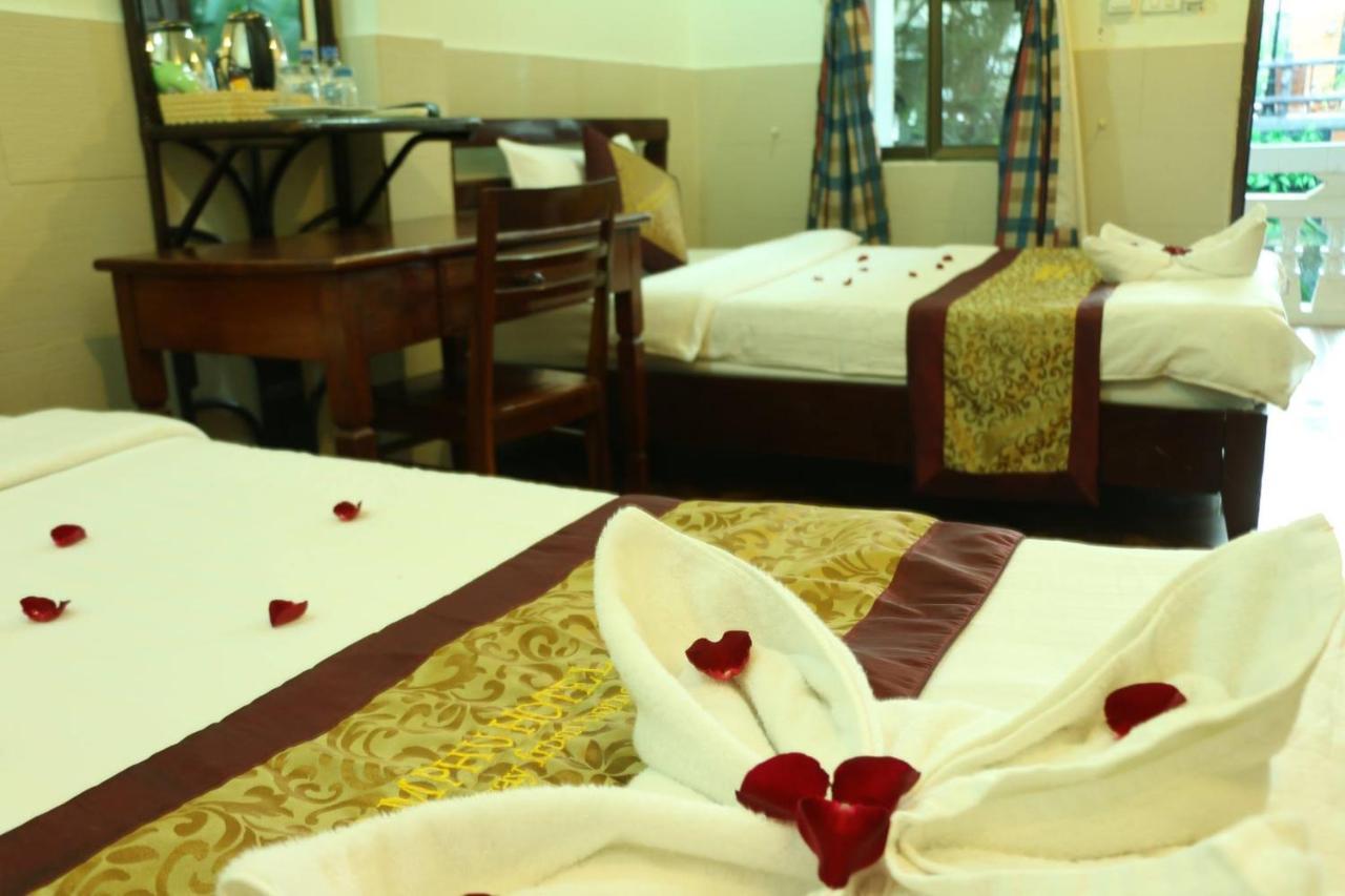 Mali Namphu Hotel Vientiane Buitenkant foto